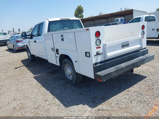Ford F-350 Xl/xlt 2017 1FD8X3A61HEE29046 Image 3