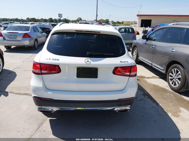 45560699 :رقم المزاد ، WDC0G4KB5HF184212 vin ، 2017 Mercedes-benz Glc 300 4matic مزاد بيع