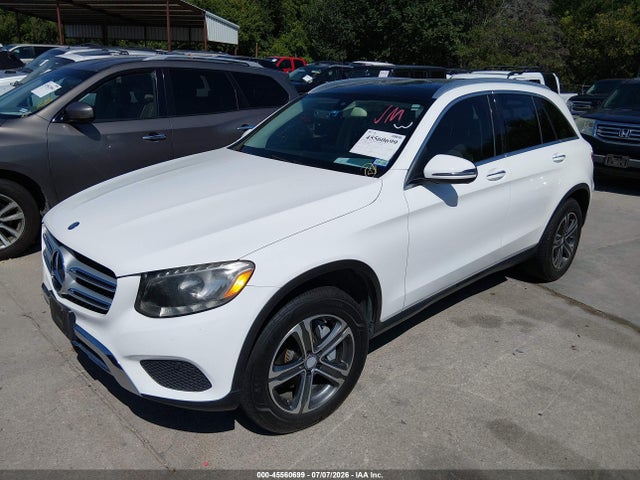 45560699 :رقم المزاد ، WDC0G4KB5HF184212 vin ، 2017 Mercedes-benz Glc 300 4matic مزاد بيع