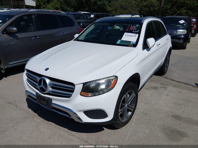 45560699 :رقم المزاد ، WDC0G4KB5HF184212 vin ، 2017 Mercedes-benz Glc 300 4matic مزاد بيع
