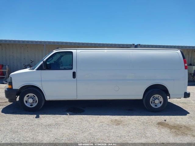 1GCZGHFG8J1316859 Chevrolet Express 3500 Work Van