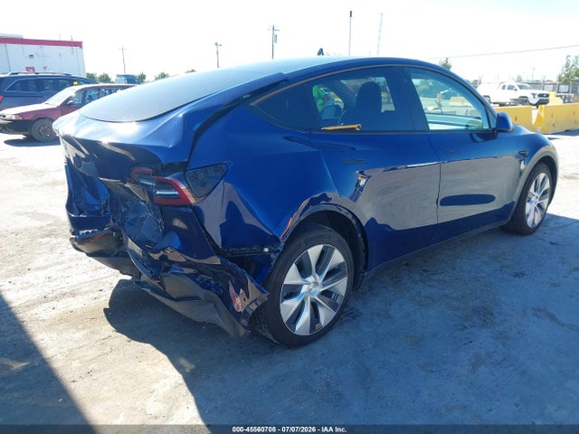 Продаж на аукціоні авто 2021 Tesla Model Y Long Range Dual Motor All-wheel Drive, vin: 5YJYGDEEXMF213782, номер лоту: 45560708