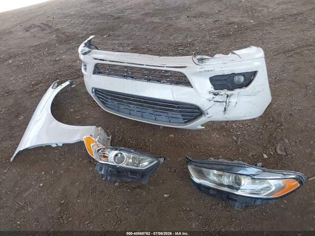 3FA6P0HD1FR257938 Ford FUSION SE