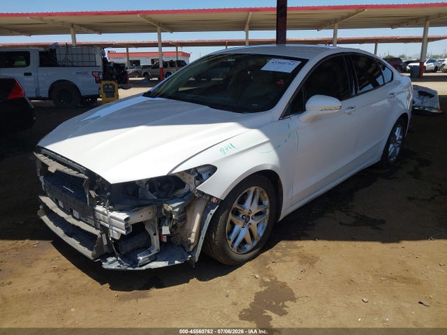 3FA6P0HD1FR257938 Ford FUSION SE
