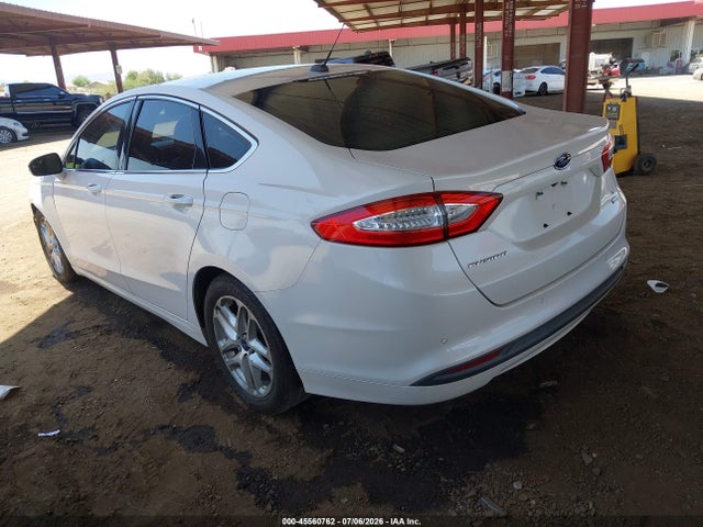 3FA6P0HD1FR257938 Ford FUSION SE