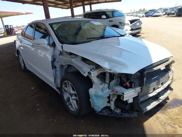 3FA6P0HD1FR257938 Ford FUSION SE
