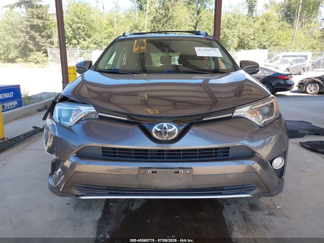 Toyota Rav4 Xle 2017 JTMRFREV7HJ114517 Image 13