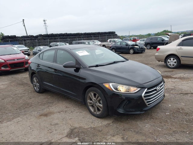 2018 5NPD84LF8JH270664 main image