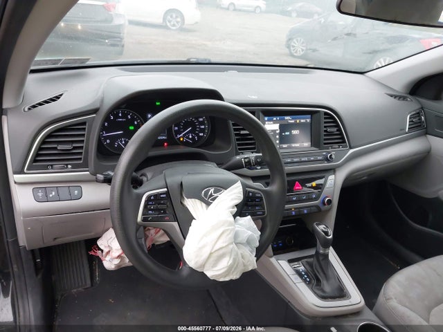 Hyundai ELANTRA SEL 2018 5NPD84LF8JH270664 Image 17