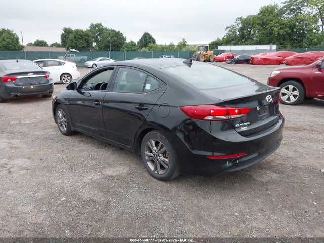 Hyundai ELANTRA SEL 2018 5NPD84LF8JH270664 Image 3
