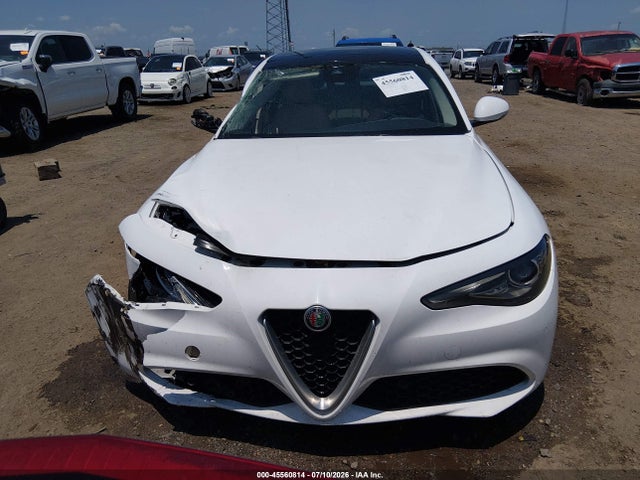 Продажа на аукционе авто 2017 Alfa Romeo Giulia Ti Rwd, vin: ZARFAECN0H7550089, номер лота: 45560814