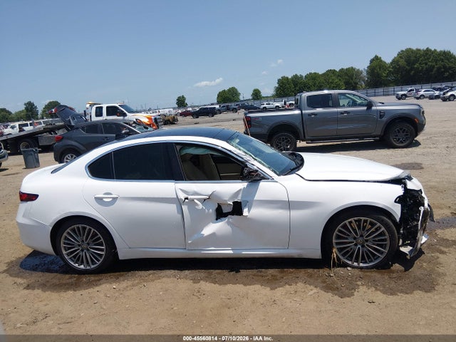 Продажа на аукционе авто 2017 Alfa Romeo Giulia Ti Rwd, vin: ZARFAECN0H7550089, номер лота: 45560814