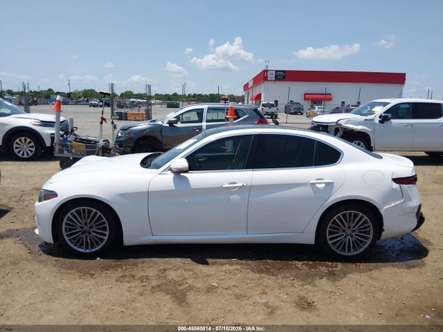 Продажа на аукционе авто 2017 Alfa Romeo Giulia Ti Rwd, vin: ZARFAECN0H7550089, номер лота: 45560814