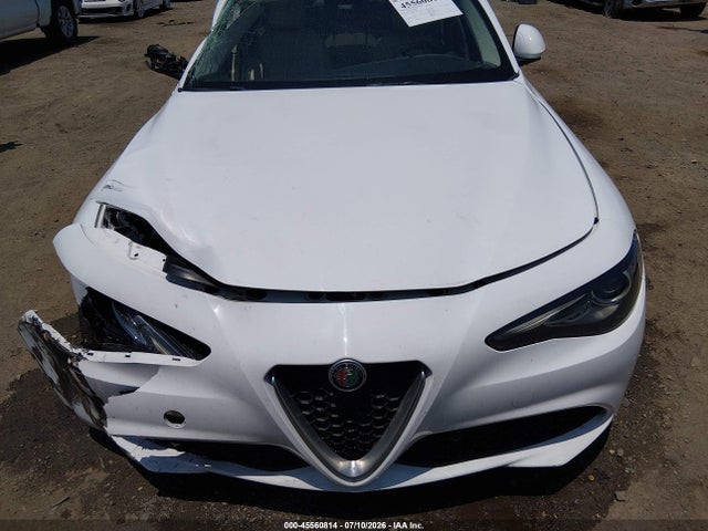 Продажа на аукционе авто 2017 Alfa Romeo Giulia Ti Rwd, vin: ZARFAECN0H7550089, номер лота: 45560814