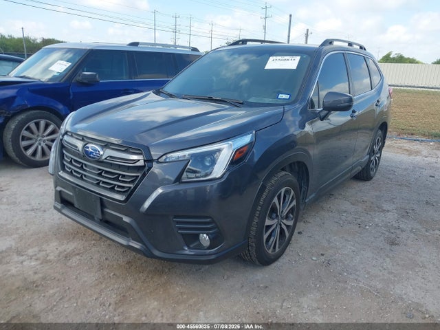 Subaru Forester Limited 2023 JF2SKANC2PH523335 Image 2