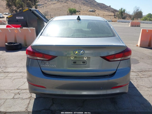 2018 Hyundai Elantra Value Edition მანქანა იყიდება აუქციონზე, vin: KMHD84LF8JU532426, აუქციონის ნომერი: 45560844