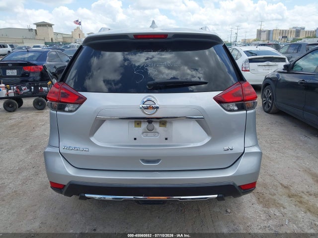 2018 Nissan Rogue Sv მანქანა იყიდება აუქციონზე, vin: KNMAT2MT3JP570532, აუქციონის ნომერი: 45560852