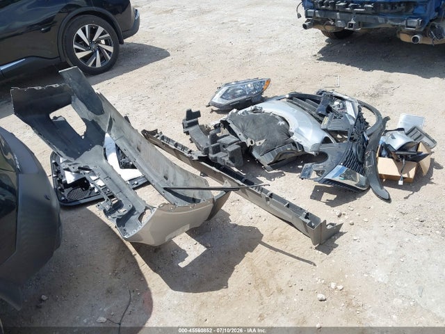 2018 Nissan Rogue Sv მანქანა იყიდება აუქციონზე, vin: KNMAT2MT3JP570532, აუქციონის ნომერი: 45560852