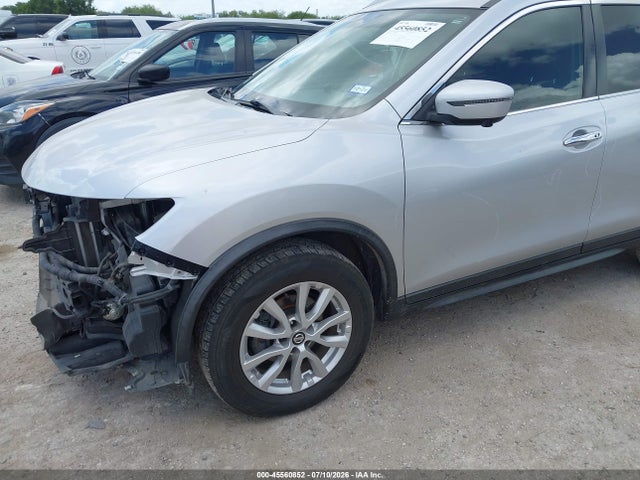 2018 Nissan Rogue Sv მანქანა იყიდება აუქციონზე, vin: KNMAT2MT3JP570532, აუქციონის ნომერი: 45560852