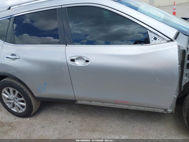 2018 Nissan Rogue Sv მანქანა იყიდება აუქციონზე, vin: KNMAT2MT3JP570532, აუქციონის ნომერი: 45560852