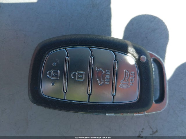 2018 Hyundai Tucson Limited მანქანა იყიდება აუქციონზე, vin: KM8J33A2XJU617988, აუქციონის ნომერი: 45560855