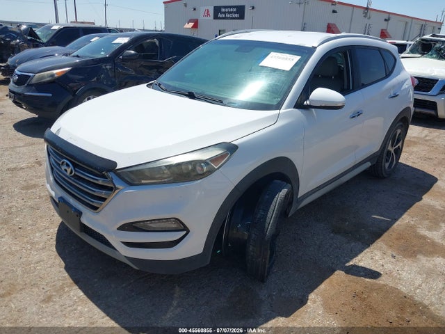 2018 Hyundai Tucson Limited მანქანა იყიდება აუქციონზე, vin: KM8J33A2XJU617988, აუქციონის ნომერი: 45560855