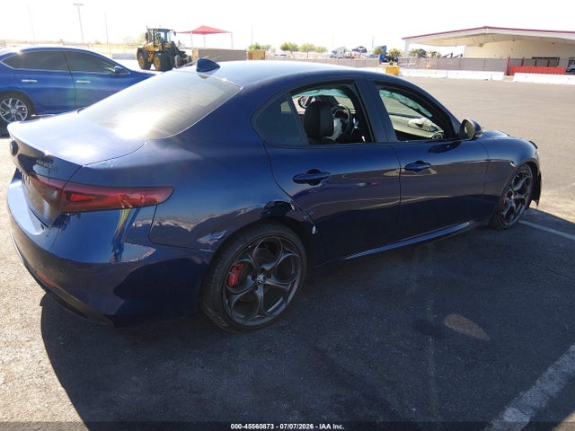 ZARFAMBN7L7631613 Alfa Romeo Giulia Ti Sport Rwd