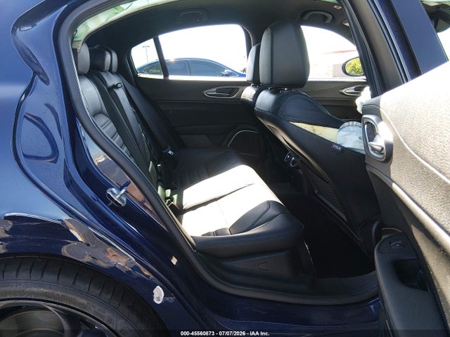 ZARFAMBN7L7631613 Alfa Romeo Giulia Ti Sport Rwd