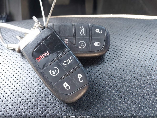 45560931 :رقم المزاد ، 2C3CCAET5CH152728 vin ، 2012 Chrysler 300c مزاد بيع