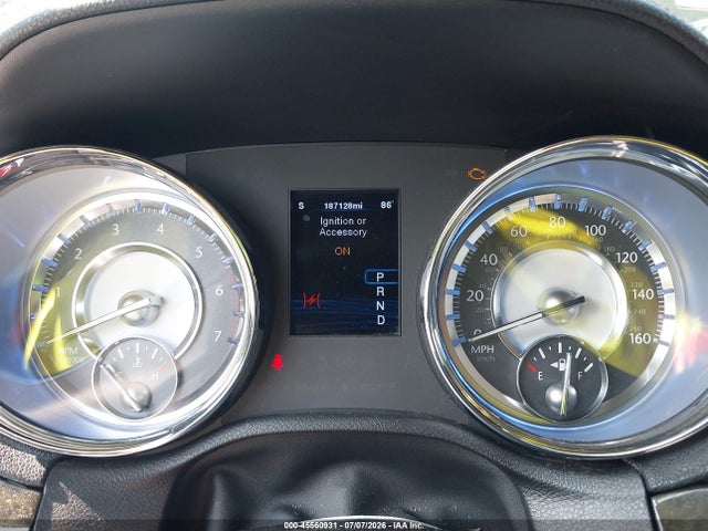 45560931 :رقم المزاد ، 2C3CCAET5CH152728 vin ، 2012 Chrysler 300c مزاد بيع