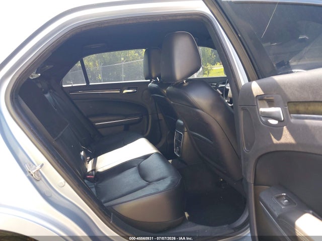 45560931 :رقم المزاد ، 2C3CCAET5CH152728 vin ، 2012 Chrysler 300c مزاد بيع