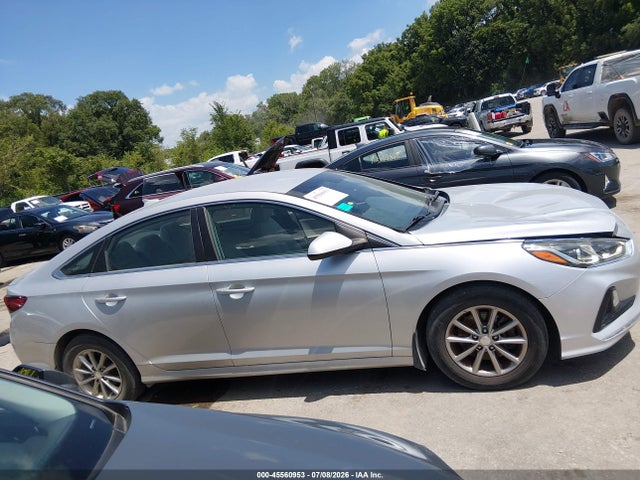 45560953 :رقم المزاد ، 5NPE24AF8JH713615 vin ، 2018 Hyundai Sonata Se مزاد بيع