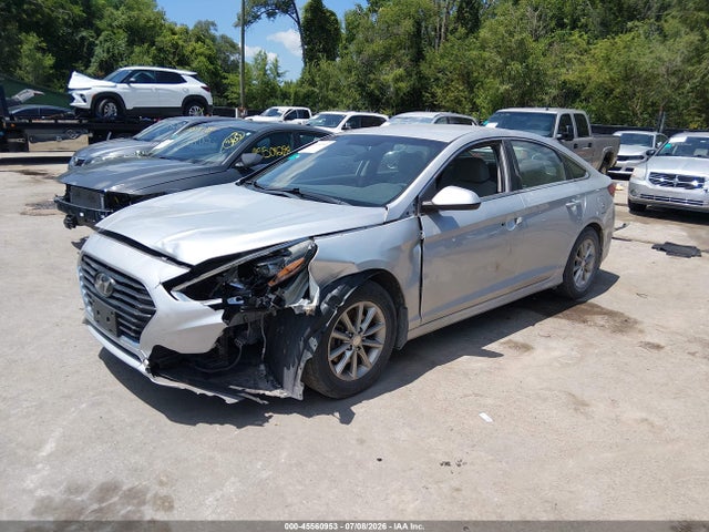 45560953 :رقم المزاد ، 5NPE24AF8JH713615 vin ، 2018 Hyundai Sonata Se مزاد بيع