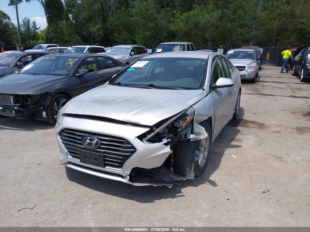45560953 :رقم المزاد ، 5NPE24AF8JH713615 vin ، 2018 Hyundai Sonata Se مزاد بيع