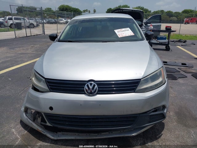 Продаж на аукціоні авто 2014 Volkswagen Jetta 2.0l S, vin: 3VW2K7AJ8EM222905, номер лоту: 45560990