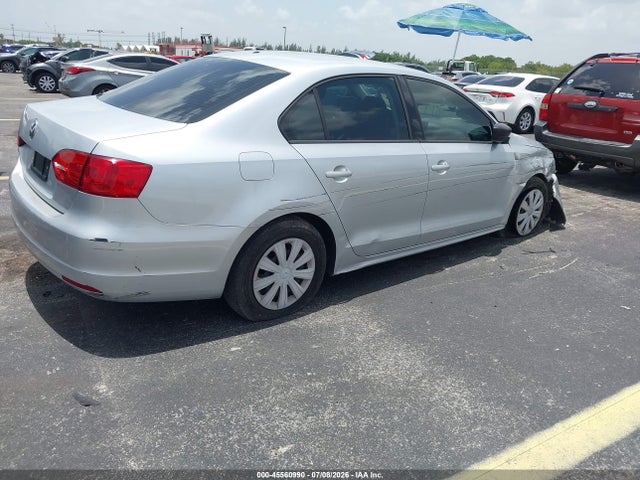 Продаж на аукціоні авто 2014 Volkswagen Jetta 2.0l S, vin: 3VW2K7AJ8EM222905, номер лоту: 45560990