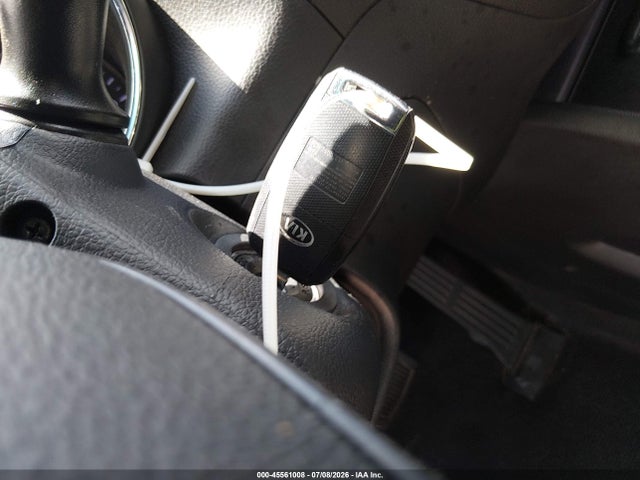 45561008 :رقم المزاد ، KNAFX4A63E5184339 vin ، 2014 Kia Forte Lx مزاد بيع