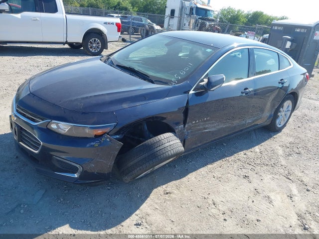 Chevrolet MALIBU LT 2018 1G1ZD5ST0JF158037 Image 2