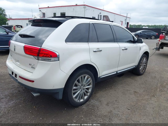 45561013 :رقم المزاد ، 2LMDJ8JK8BBJ27223 vin ، 2011 Lincoln Mkx مزاد بيع