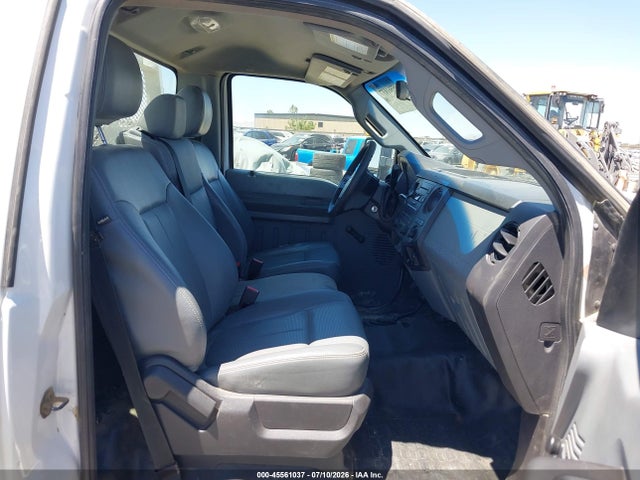 Ford F-450 Chassis 2015 1FDTF4HY3FEA89468 Image 5