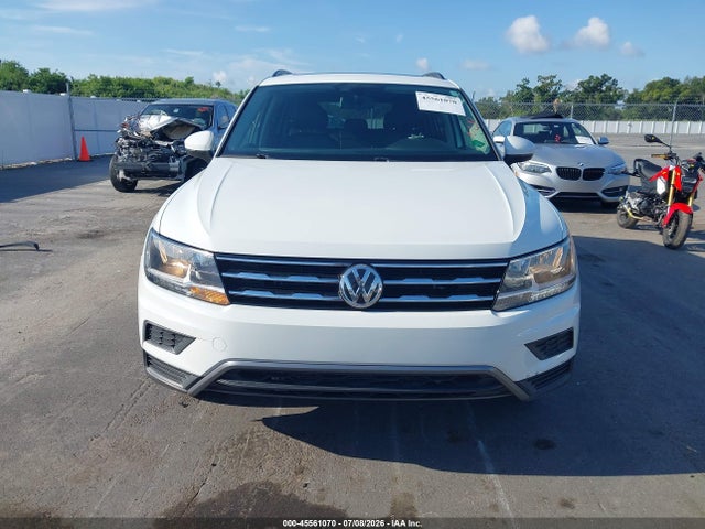3VV3B7AX0KM072619 Volkswagen Tiguan 2.0t Se/2.0t Sel/2.0t Sel R-line/2.0t Sel R-line Black