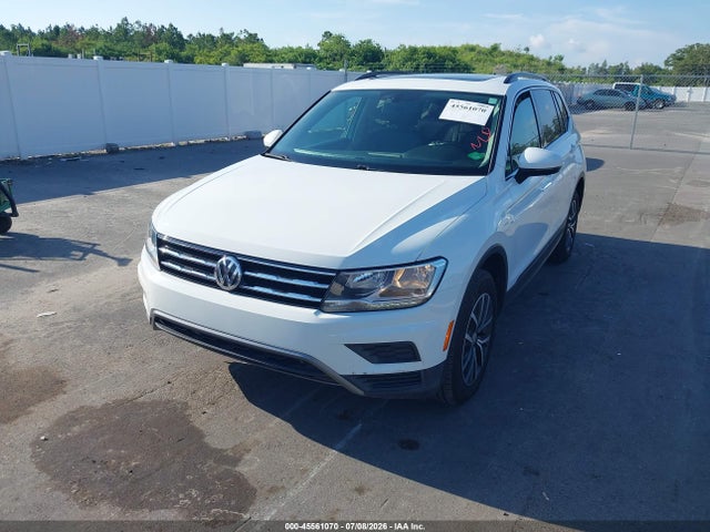 3VV3B7AX0KM072619 Volkswagen Tiguan 2.0t Se/2.0t Sel/2.0t Sel R-line/2.0t Sel R-line Black