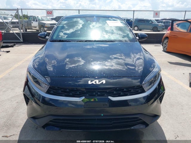 Продажа на аукционе авто 2024 Kia Forte Lxs, vin: 3KPF24AD5RE816834, номер лота: 45561087