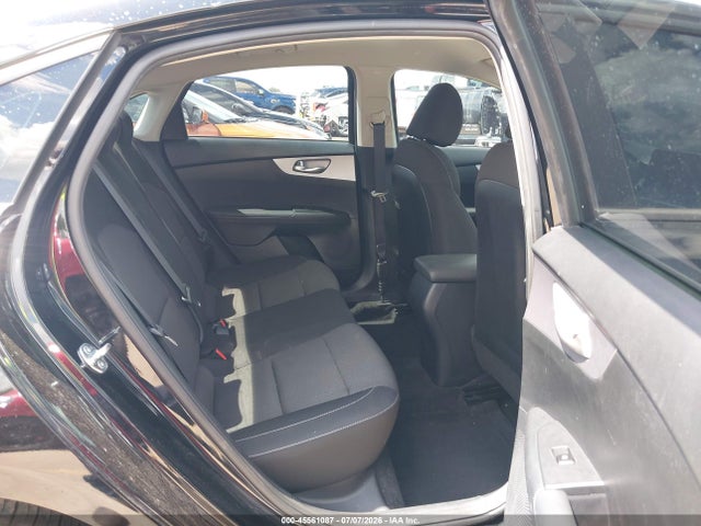 Продажа на аукционе авто 2024 Kia Forte Lxs, vin: 3KPF24AD5RE816834, номер лота: 45561087