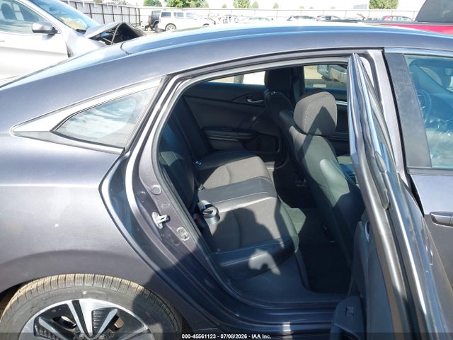45561123 :رقم المزاد ، 19XFC2F89ME201743 vin ، 2021 Honda Civic Sport مزاد بيع