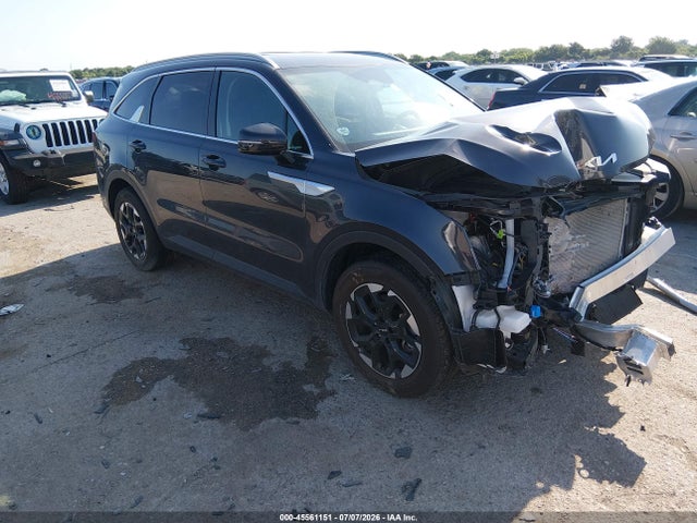 Продажа на аукционе авто 2025 Kia Sorento S, vin: 5XYRL4JC2SG347129, номер лота: 45561151