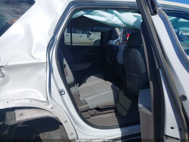 1GNEVKKW1KJ221101 Chevrolet Traverse Premier