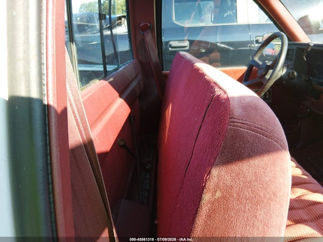 Продажа на аукционе авто 1991 Chevrolet Gmt-400 C1500, vin: 1GCDC14K8MZ107874, номер лота: 45561318