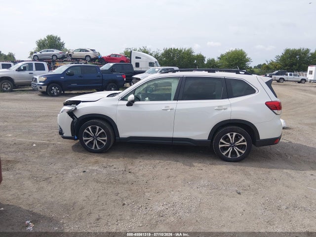 Продажа на аукционе авто 2023 Subaru Forester Limited, vin: JF2SKANC6PH440426, номер лота: 45561319