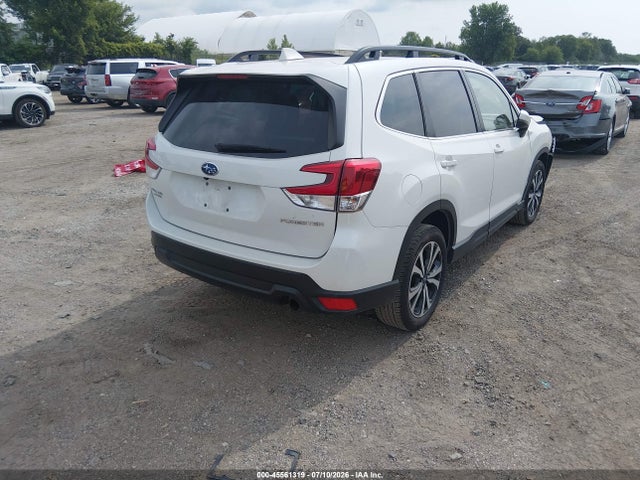 Продажа на аукционе авто 2023 Subaru Forester Limited, vin: JF2SKANC6PH440426, номер лота: 45561319